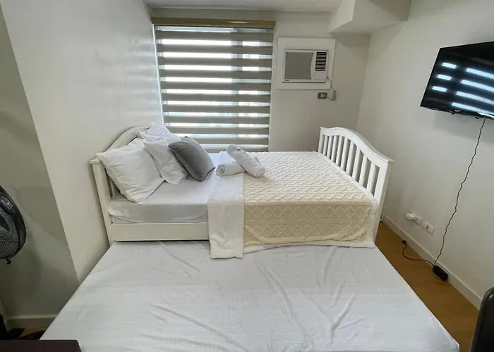 8 Adriatico - 1 Bedroom With 1 Parking Space Near Slmec, Pgh And Us Embassy Manila