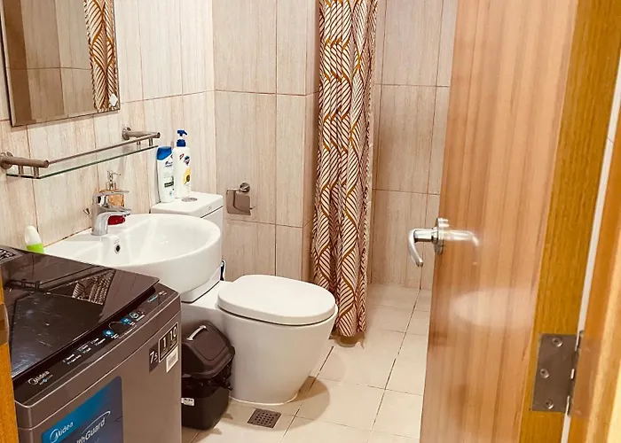 8 Adriatico - 1 Bedroom With 1 Parking Space Near Slmec, Pgh And Us Embassy Manila